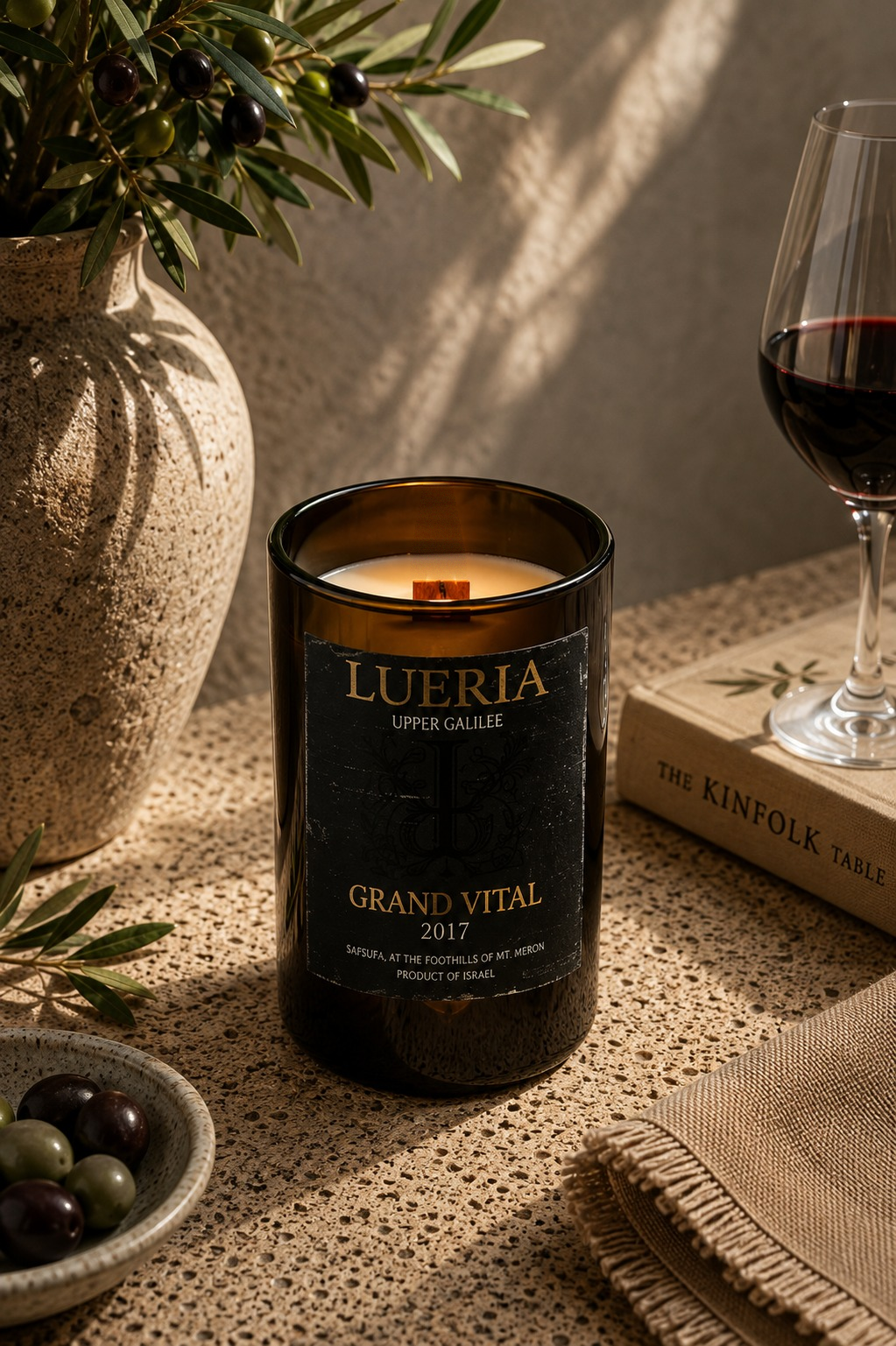 לואריה גרנד ויטל | Lueria Grand Vital Candle